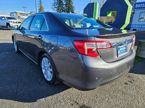 2012 Toyota Camry Hybrid XLE