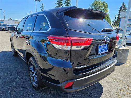 2018 Toyota Highlander Hybrid LE