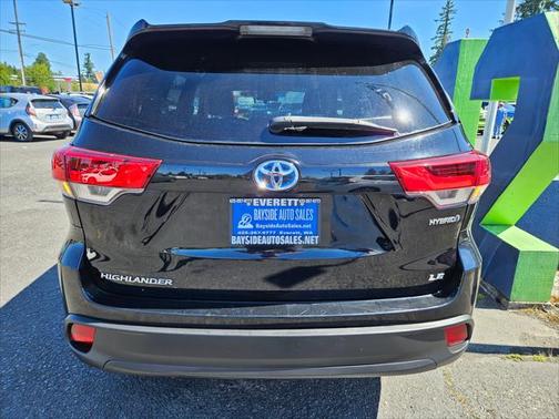 2018 Toyota Highlander Hybrid LE
