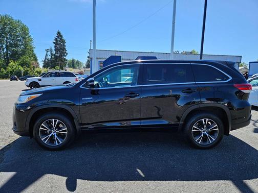 2018 Toyota Highlander Hybrid LE