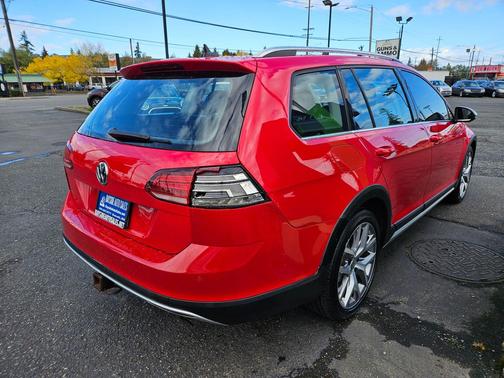 2018 Volkswagen Golf Alltrack TSI SEL
