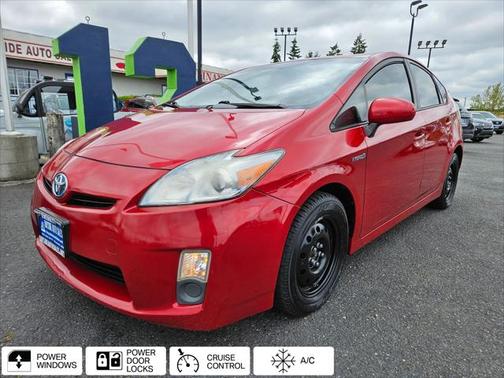 2010 Toyota Prius III