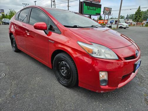 2010 Toyota Prius III