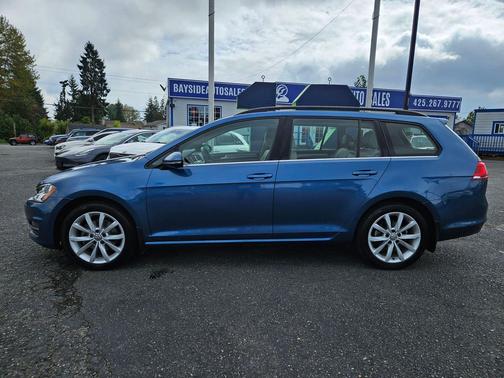 2017 Volkswagen Golf SportWagen TSI SE