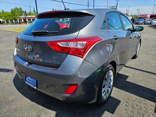 2017 Hyundai Elantra GT Base