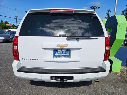 2011 Chevrolet Suburban 2500 LT