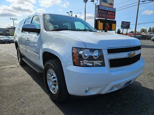2011 Chevrolet Suburban 2500 LT