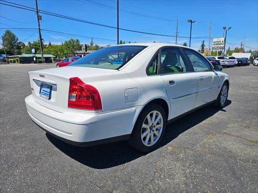 2004 Volvo S80 2.5T