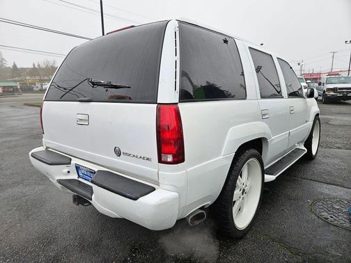 2000 Cadillac Escalade 4WD