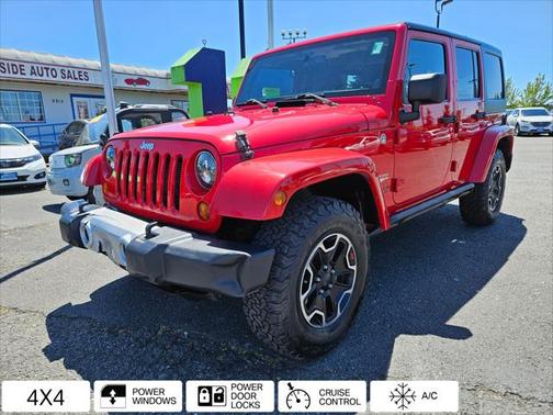 2013 Jeep Wrangler Unlimited Sahara