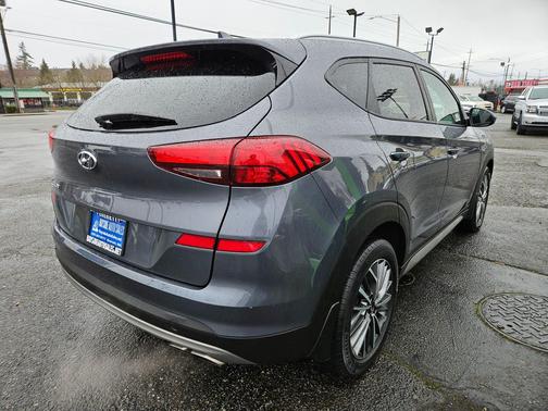 2019 Hyundai TUCSON SE