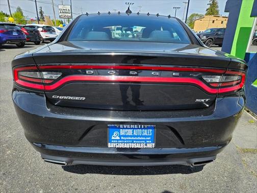 2017 Dodge Charger SXT