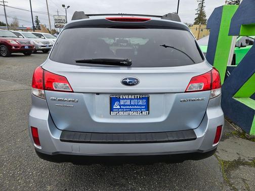 2013 Subaru Outback 2.5i Premium