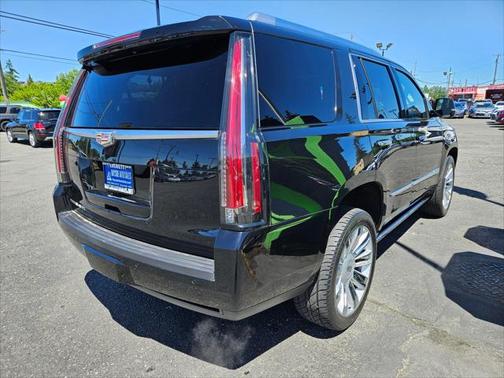 2016 Cadillac Escalade Platinum