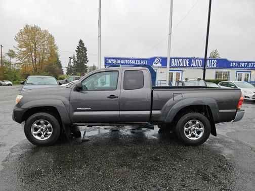 2012 Toyota Tacoma Base