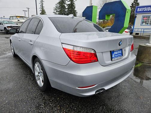 2010 BMW 528 xDrive