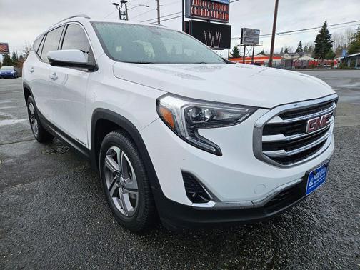 2020 GMC Terrain SLT