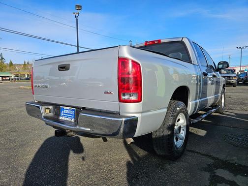 2004 Dodge Ram 1500 SLT Quad Cab