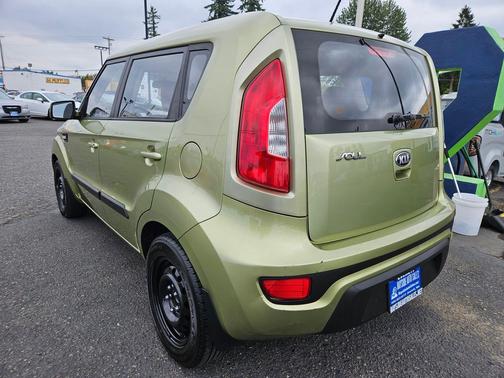2013 Kia Soul Base