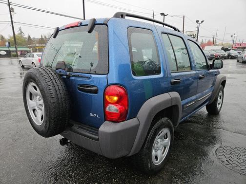 2004 Jeep Liberty Sport
