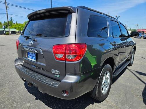 2014 Toyota Sequoia SR5