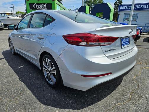 Symphony Silver 2018 Hyundai ELANTRA Limited
