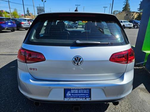 2017 Volkswagen Golf GTI 2.0T Autobahn 4-Door