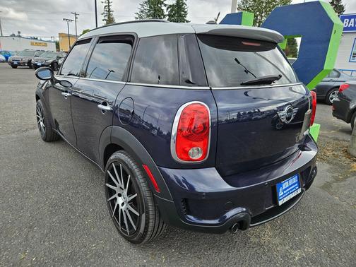2012 MINI Cooper S Countryman Base