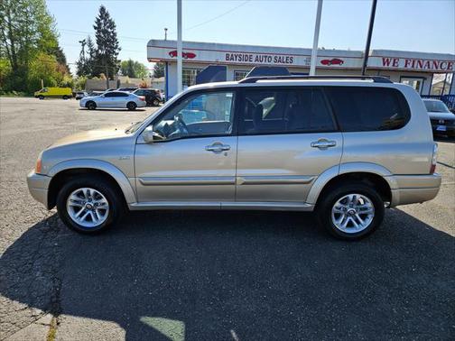 2006 Suzuki XL7 Base