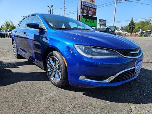 2016 Chrysler 200 Limited