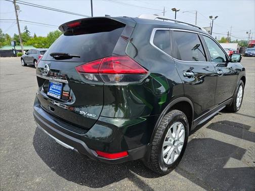 2018 Nissan Rogue SV