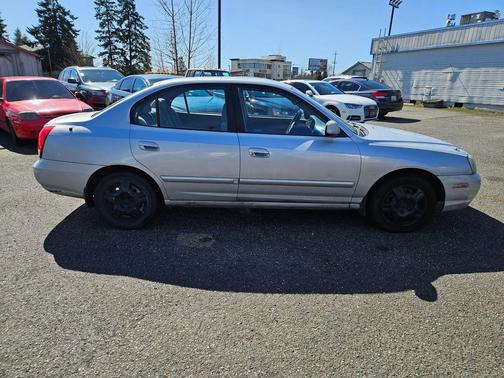 2001 Hyundai ELANTRA GLS