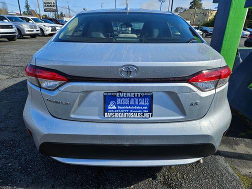Classic Silver Metallic 2022 Toyota Corolla LE