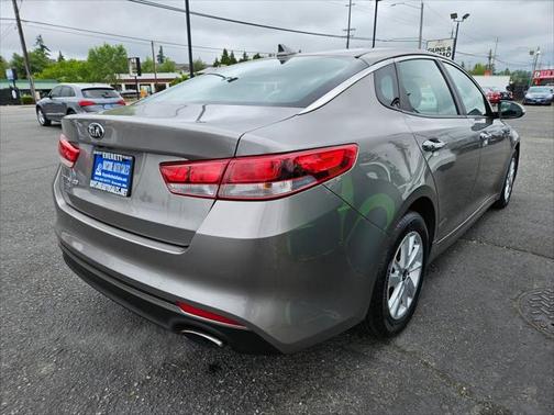 2017 Kia Optima LX