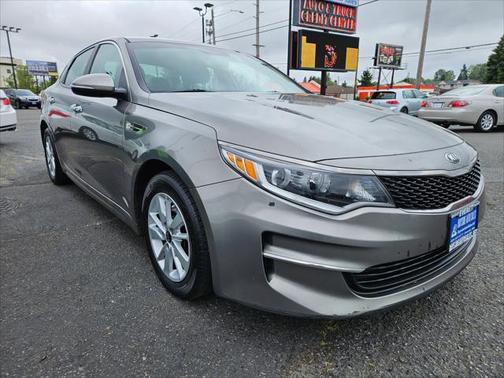 2017 Kia Optima LX