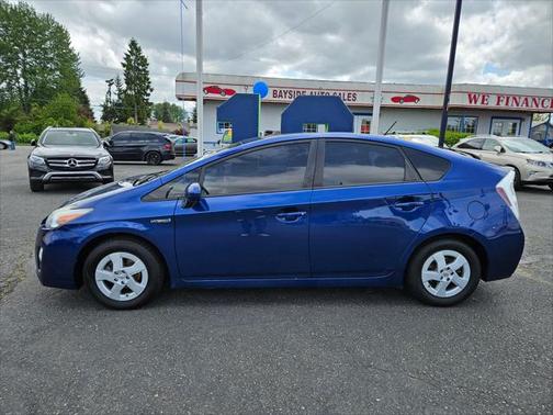 2010 Toyota Prius III