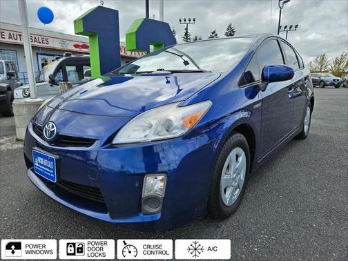 2010 Toyota Prius III