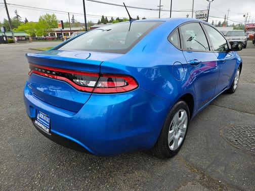 Laser Blue Pearl Coat 2015 Dodge Dart SE