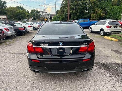 2013 BMW 740 740i 4dr Sedan