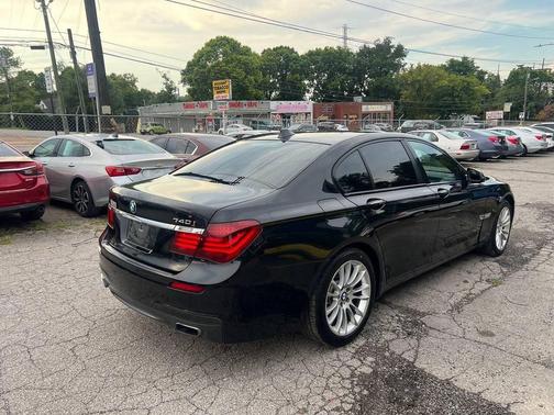 2013 BMW 740 740i 4dr Sedan