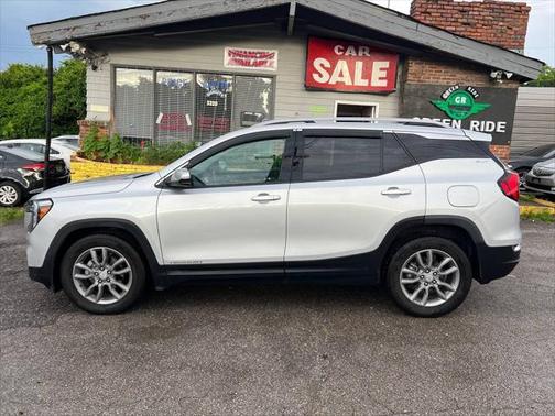 2022 GMC Terrain SLT
