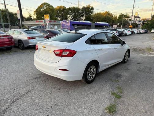2019 Chevrolet Cruze LS