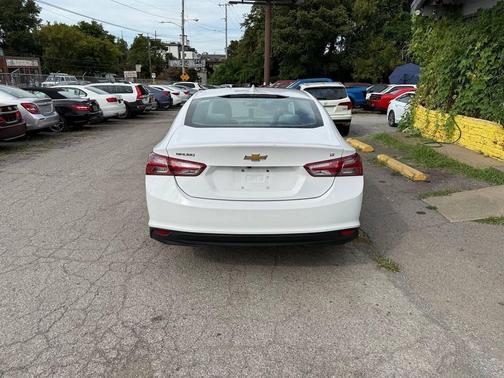 2020 Chevrolet Malibu FWD LT