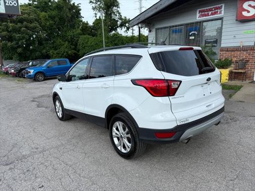 2019 Ford Escape SEL