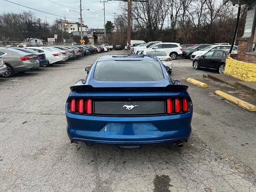 2017 Ford Mustang EcoBoost Premium