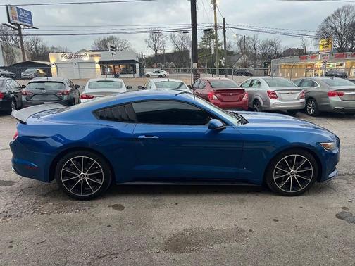 2017 Ford Mustang EcoBoost Premium