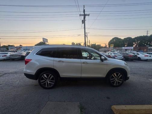 2018 Honda Pilot Touring