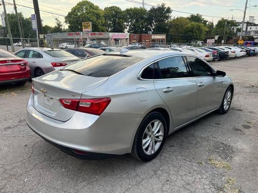 2017 Chevrolet Malibu 1LT