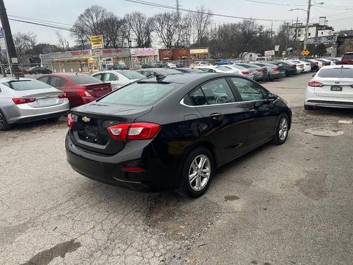 2018 Chevrolet Cruze LT