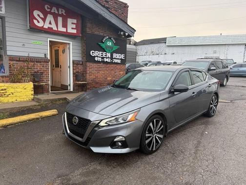 2020 Nissan Altima SR FWD